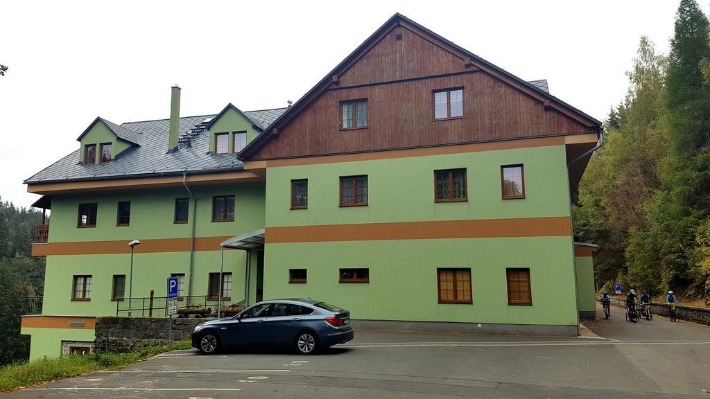 Apartmany Orbit Karlov Malá Morávka エクステリア 写真